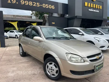 CLASSIC 1.0 MPFI Sedan 8V