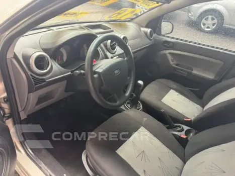 FIESTA HATCH - 1.6 MPI HATCH 8V 4P MANUAL