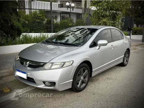 CIVIC 1.8 LXS 16V GASOLINA 4P AUTOMÁTICO