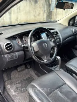 LIVINA 1.8 SL X-gear 16V