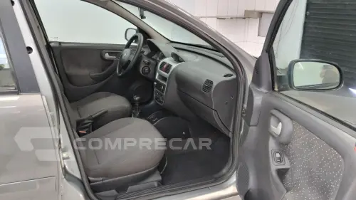 CORSA 1.4 MPFI Premium 8V