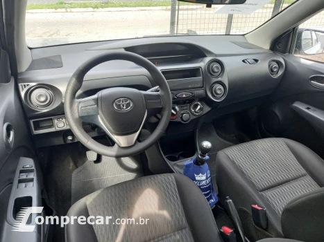Etios Hatch 1.3 16V 4P FLEX X