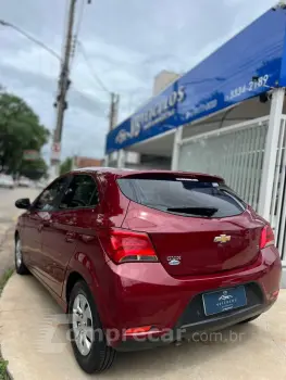 ONIX HATCH LT 1.0 8V FlexPower 5p Mec.