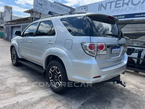 HILUX SW4 3.0 SRV 4X4 7 Lugares 16V Turbo Intercooler
