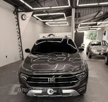 TORO 2.0 16V Turbo Volcano 4X4