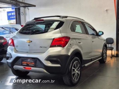 ONIX - 1.4 MPFI ACTIV 8V 4P AUTOMÁTICO