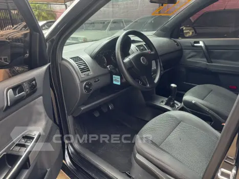 Polo Hatch 1.6 4P SPORTLINE FLEX