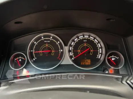 VECTRA 2.0 MPFI Elegance 8V