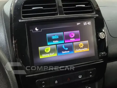 Kwid KWID Intense 1.0 Flex 12V 5p Mec.