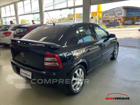 ASTRA 2.0 MPFI ADVANTAGE SEDAN 8V FLEX 4P MANUAL