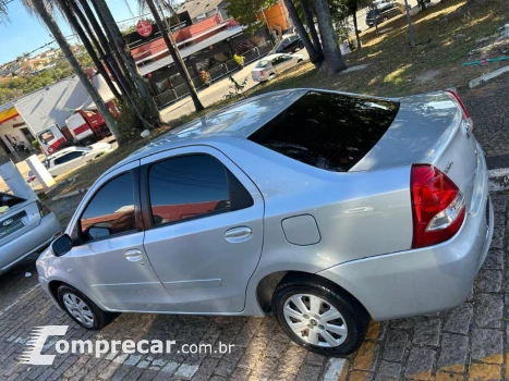 ETIOS XS Sedan1.5 Flex 16V 4p Mec.
