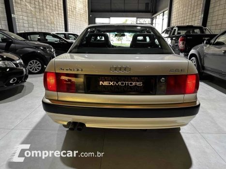 80 2.6 E V6 GASOLINA 4P AUTOMÁTICO