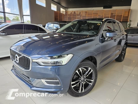 Volvo XC60 2.0 D5 Momentum AWD Geartronic 4 portas