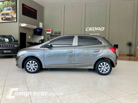 Onix Hatch 1.0 4P FLEX LT