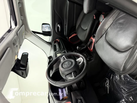 RENEGADE 2.0 16V Turbo Trailhawk 4X4