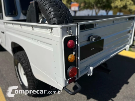 DEFENDER 2.5 SW HCPU 130 4X4 TURBO DIESEL 4P MANUAL