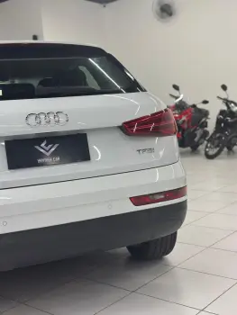 Q3 1.4 TFSI Ambition S Tronic