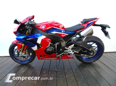 HONDA CBR 1000RR-R FIREBLADE SP