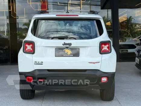 RENEGADE 2.0 16V TURBO DIESEL TRAILHAWK 4P 4X4 AUTOMÁTICO