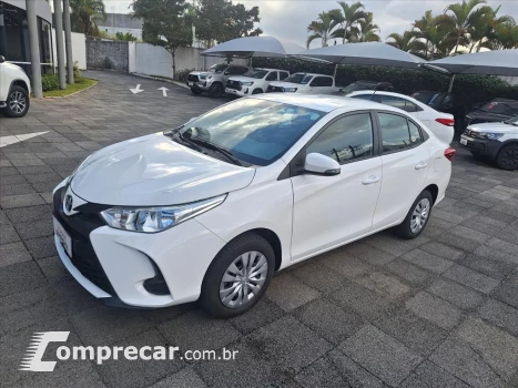 Toyota YARIS 1.5 16V FLEX SEDAN XL LIVE MULTIDRIVE 4 portas