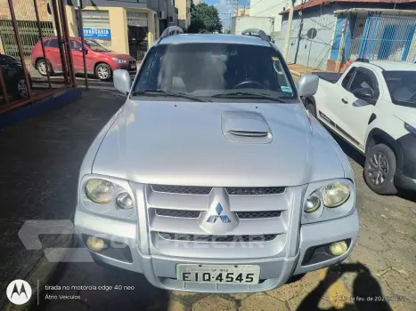 Pajero Sport HPE 3.5 4x4 200cv Aut.