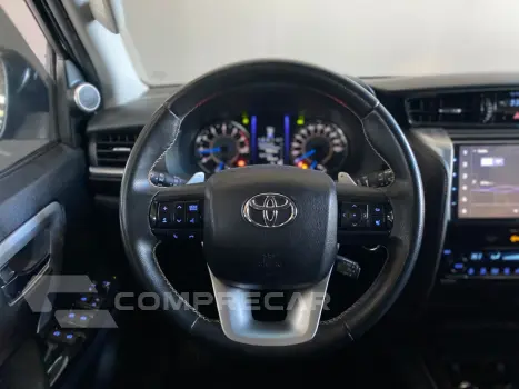 HILUX SW4 2.7 SRV 7 LUGARES 4X2 16V FLEX 4P AUTOMÁTICO