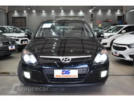 I30 - 2.0 MPFI GLS 16V 4P MANUAL