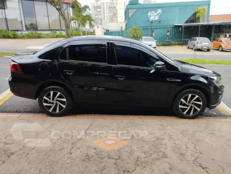 Voyage 1.6 4P FLEX AUTOMÁTICO