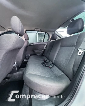 ASTRA 2.0 MPFI Advantage 8V