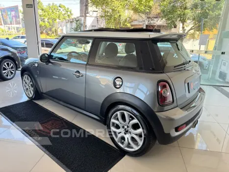 COOPER 1.6 S 16V TURBO GASOLINA 2P AUTOMÁTICO