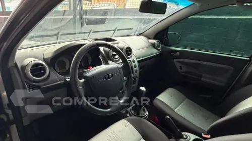 Fiesta TRAIL 1.6 8V Flex 5p