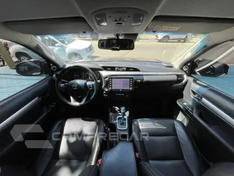 HILUX 2.8 D-4D TURBO DIESEL CD SRX 4X4 AUTOMÁTICO