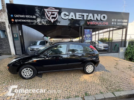 FORD FOCUS 1.8 16V 4 portas