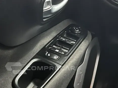 RENEGADE - 1.8 16V SPORT 4P AUTOMÁTICO