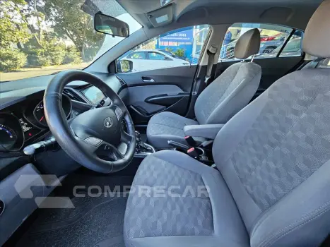 HB20S 1.6 COMFORT PLUS 16V FLEX 4P AUTOMÁTICO