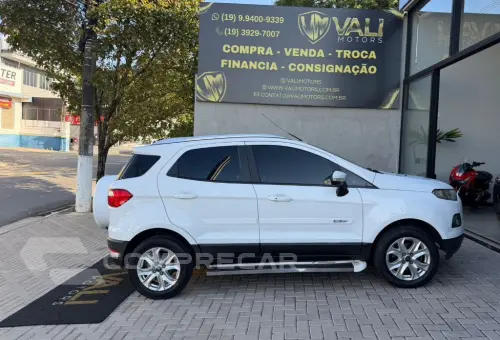 EcoSport TITANIUM 2.0 16V Flex 5p Aut.