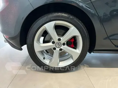GOLF GTI 2.0 TSI 220CV AUT.