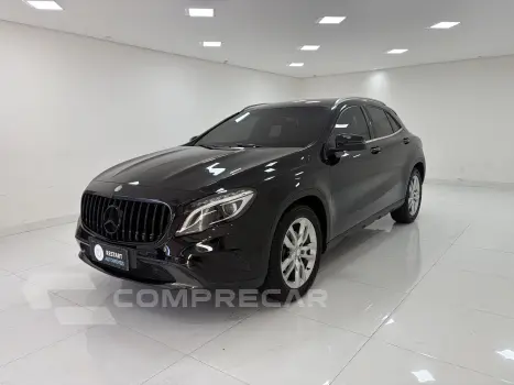 Mercedes-Benz GLA 200 1.6 CGI Vision 16V Turbo 4 portas