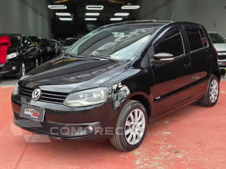 Volkswagen Fox 1.0 Mi Total Flex 8V 5p 4 portas