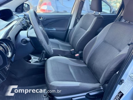 ETIOS 1.5 X PLUS SEDAN 16V FLEX 4P MANUAL