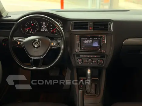JETTA 1.4 16V TSI COMFORTLINE GASOLINA 4P TIPTRONIC