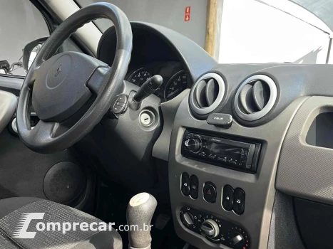 SANDERO 1.6 EXPRESSION 8V FLEX 4P MANUAL