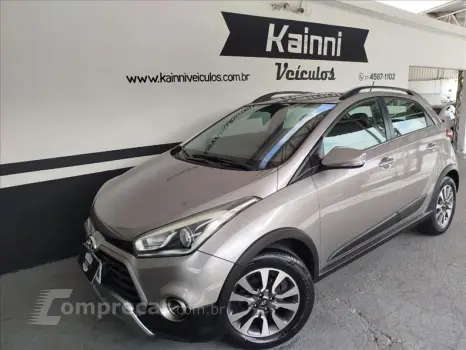 Hyundai HB20X 1.6 16V Premium 4 portas