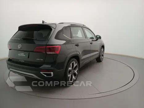 TAOS 1.4 250 TSI TOTAL FLEX HIGHLINE AUTOMÁTICO