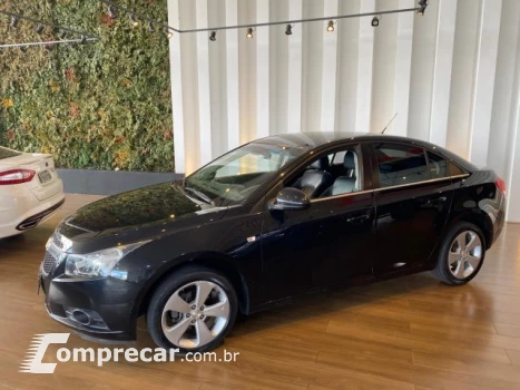 CRUZE SEDAN - 1.8 LT 16V 4P AUTOMÁTICO