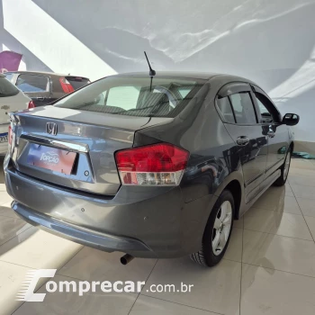 CITY Sedan DX 1.5 Flex 16V Aut.