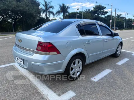 VECTRA 2.0 MPFI Elegance 8V