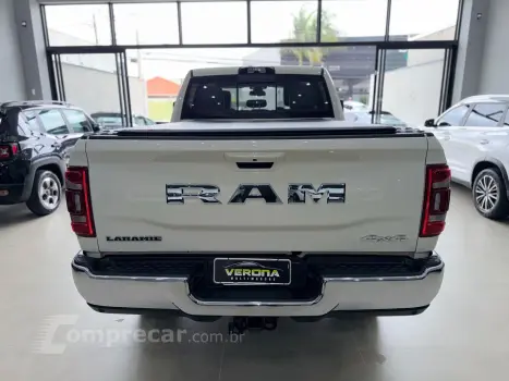 2500 6.7 I6 Turbo Laramie CD 4X4