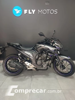 Yamaha FZ25 FAZER LE (PANTERA NEGRA)