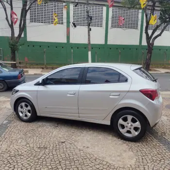 ONIX HATCH LT 1.4 8V FlexPower 5p Mec.